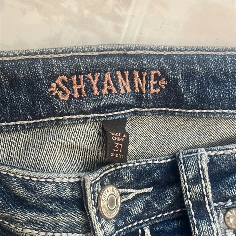 Women Shyanne Blue Boot Cut Jeans with Classic Stitching